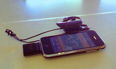 Ipod Touch Headphone on Does Ipod Touch 3rd Gen Have Bluetooth   Does Ipod Touch 3rd Gen